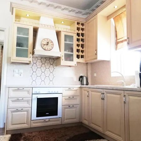 Villa Georgia With Pool