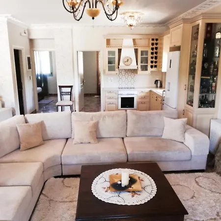 Villa Georgia With Pool Holiday home Athikia
