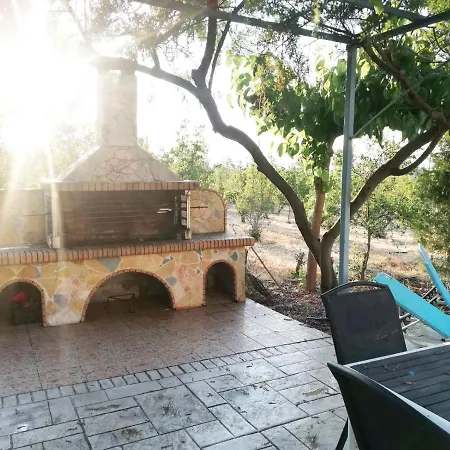 Villa Georgia With Pool Semesterbostad