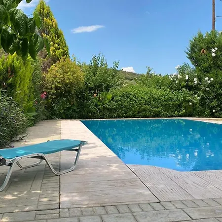 Villa Georgia With Pool * Athikia
