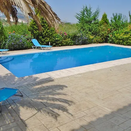 Holiday home Villa Georgia With Pool
