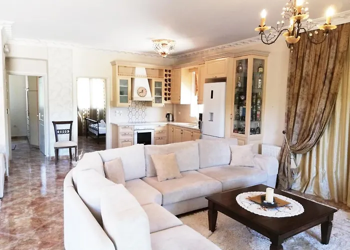 Georgia With Pool 펜션 *