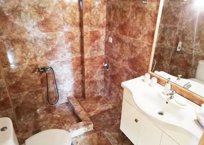 Semesterbostad Villa Georgia With Pool *