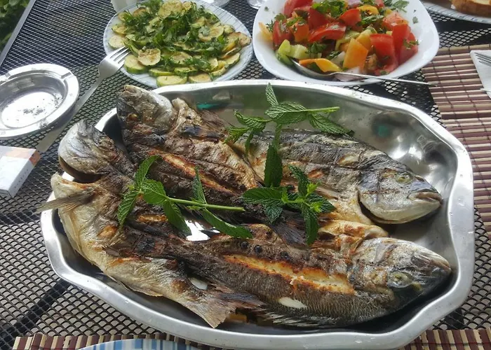 펜션 Georgia With Pool Athíkia